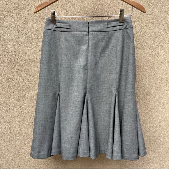 WHBM • Fit & Flare Monochrome, pinpoint Blk/Wht/Gray Skirt Sz 4 - Picture 3 of 6